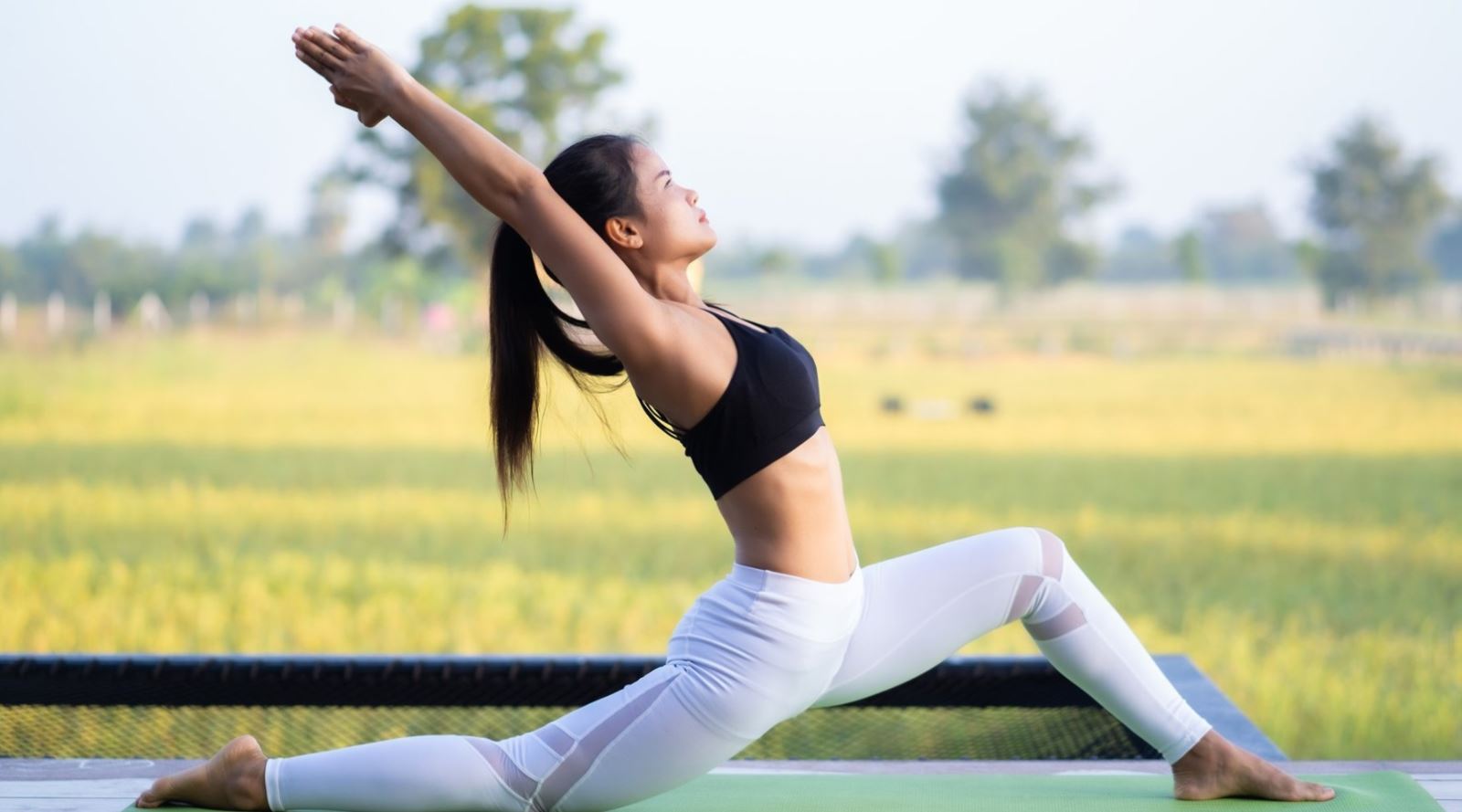 Yoga giúp bạn điều chỉnh giấc ngủ tốt hơn